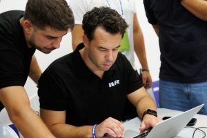 Οι εθελοντές μπήκαν πρώτοι στη γραμμή εκκίνησης του ILR20